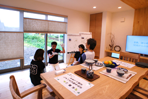 西脇建設 見学会の様子