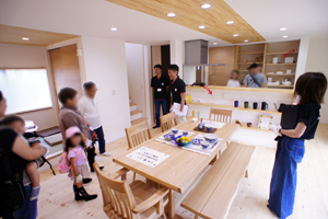 西脇建設 見学会の様子
