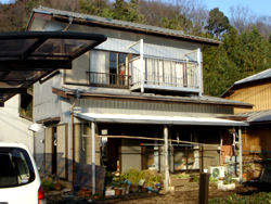 築３０年の住宅。 物置小屋として使われていたところを、念願のキッチンカフェにリフォーム！！