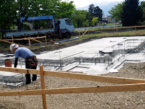 新築住宅　基礎工事