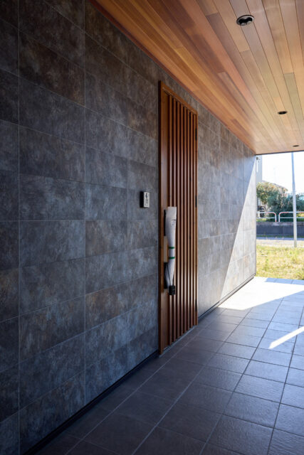 玄関アプローチ